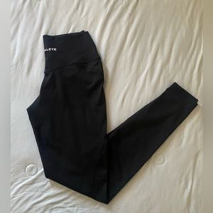 Alphalete black leggings